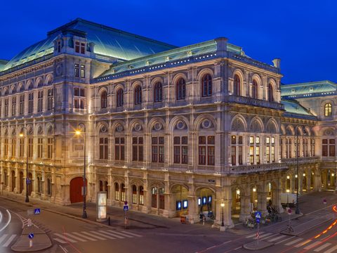 Vienna State Opera at blue hour