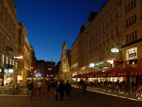 The Graben shopping street in central Vienna in the evening