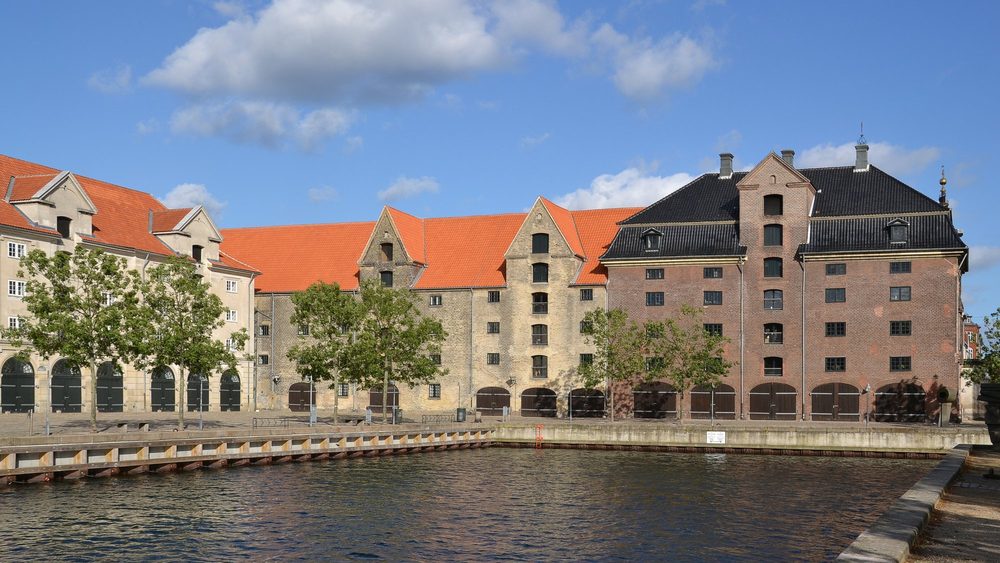 Red-roofed Ministry of Foreign Affairs warehouses on the Copenhagen harbor